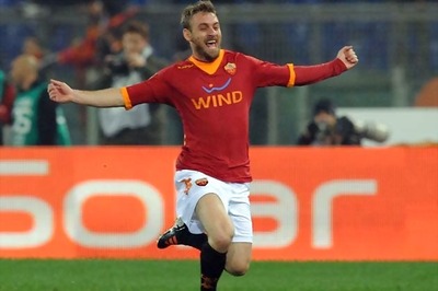Daniele De Rossi open to Chelsea move
