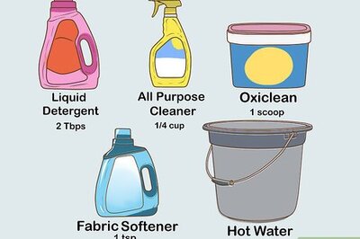 How to Make a Carpet Cleaning Solution