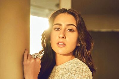 Sara Ali Khan Reveals What a Hectic Day In Her Life Looks Like and It Features Brother Ibrahim Too; Watch