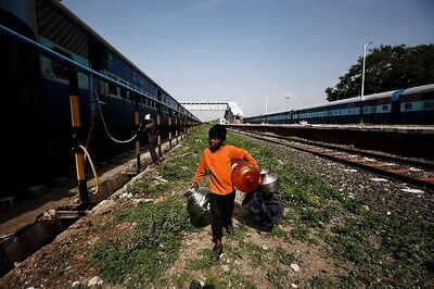 Walking Hunger-struck Through Unforgiving Hills, How Over 50 Kids Returned to Naxal-hit Bastar
