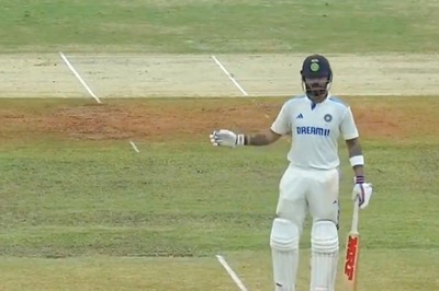 'Malinga Bana Hua, Yorker Pe Yorker De Raha Hai': Virat Kohli Shares a Joke With Shakib Al Hasan | WATCH