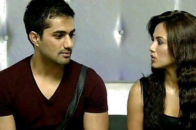 Bigg Boss 6: Sana, Vishal kiss and make up