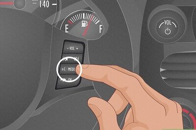 How to Use Your 2012 Ford Fusion's Microsoft Sync System with a Two Lined Display for Phone Use