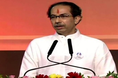 Police Officer Sachin Vaze is Not Osama Bin Laden, Wait Till Probe is Over: CM Uddhav Thackeray