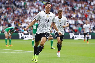 Mario Gomez Guides Germany Into Euro 2016 Knockouts