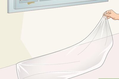 How to Stop Knots from Showing Through Paint