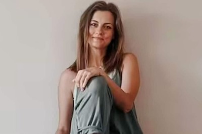 This Woman Earns Rs 1.6 Lakh A Month By Revamping Old Furniture