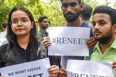 Karnataka Medical Education Minister Demands CBI Probe Into NEET Irregularities