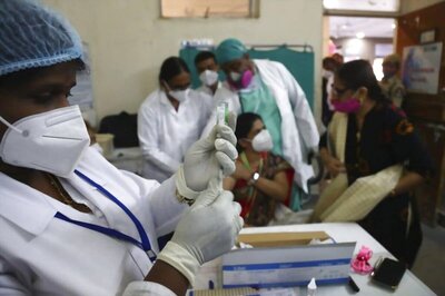 Covid Vaccination: UP Govt Announces Day Off for Govt, Private Sector Employees to Get Jab