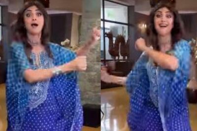 Shilpa Shetty Celebrates Navratri, Grooves To Falguni Pathak's Song With Injured Leg; Watch Video