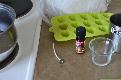 How to Make a Tye Dye Candle