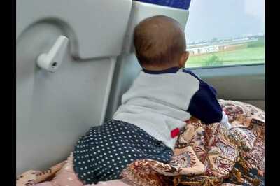 Railway Minister Vaishnaw's 'Plane or Train' Seat Question Takes Twitter by Storm | Details Here