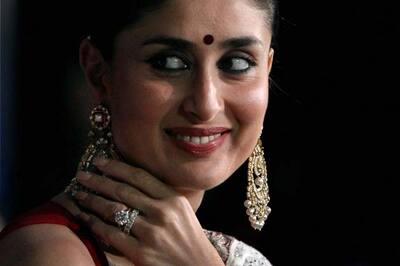 Snapshot: Sari-clad Kareena seen wearing a huge solitaire