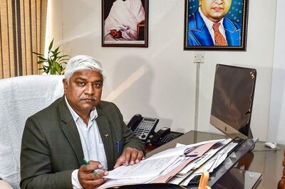 AAP's Rajendra Pal Gautam Demands Resignations of Modi, Adiyanath; Accuses Them of Failing to Protect Dalits