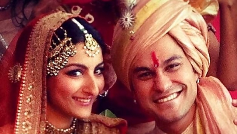 Photo of the day: Bride Soha Ali Khan and groom Kunal Khemu make a cute pair