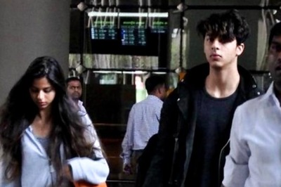 Snapshot: Shah Rukh Khan's son Aryan is growing into an exceptionally good-looking man