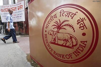 If mobile numbers can be ported why not bank accounts, says RBI