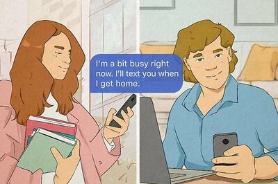 What Should You Do When a Girl Says She'll Text You Later? Learn When to Follow Up