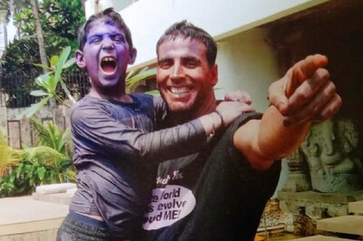 Here's Akshay Kumar's Adorable Throwback Pic with Aarav