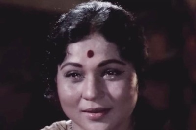 'Deewar' Between Nirupa Roy's Sons Over Property of 'Maa'