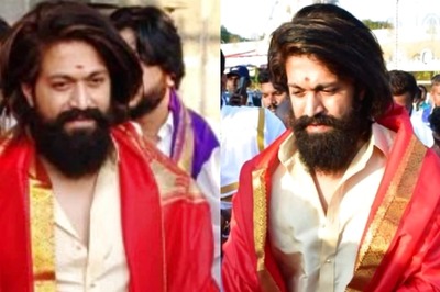 Ahead of KGF Chapter 2 Release, Yash Offers Prayers at Tirumala Tirupati Devasthanams; See Pics