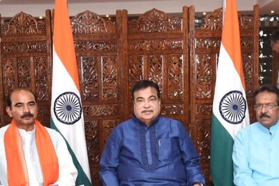 Nitin Gadkari Takes Charge as Minister of Road Transport and Highways
