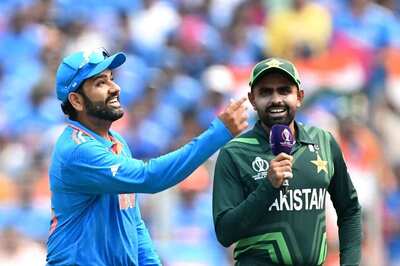 IND vs PAK ICC World Cup 2023 Toss Report: India to Bowl First; Shubman Gill in Playing XI