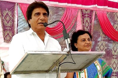 Raj Babbar Drags PM Modi’s Mother Into Poll Slugfest, Compares Rupee’s Value to Her Age
