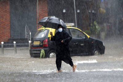 Rains Wreak Havoc in Parts of Karnataka, Kerala; Heavy Showers Expected in Odisha and Bengal