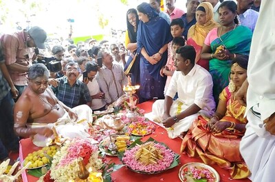 Kerala Mosque Hosts Hindu Wedding, CM Vijayan Congratulates Couple