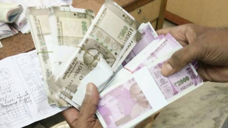 Fake Rupee Note Seizure in Switzerland Plunges to Just 3 in 2017 After Four-Fold Surge Last Year