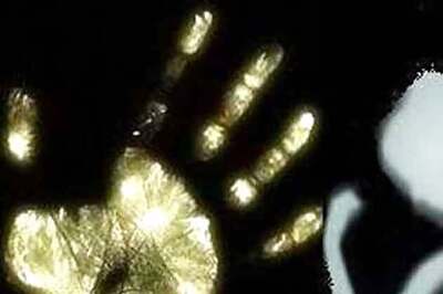 TN: College lab assistant throws acid on staff, girls