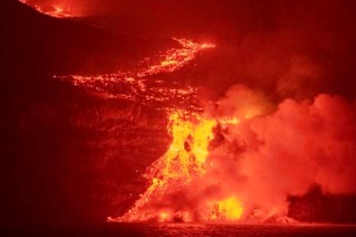 Erupting Spanish Island Volcano Blows Open New Vent, More Destruction Feared in La Palma