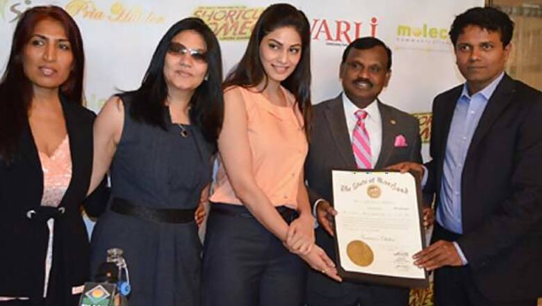 Snapshot: 'Shortcut Romeo' director honoured in America