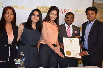 Snapshot: 'Shortcut Romeo' director honoured in America