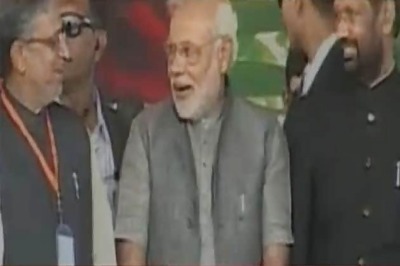 Disgruntled politicians look for greener pastures, hop parties