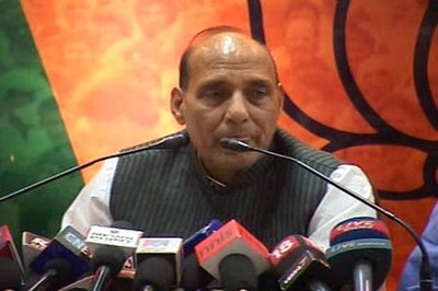 Rajnath conducts aerial survey of flood-hit UP