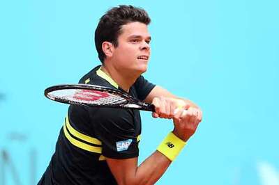 Raonic, Simon, Youzhny reach Thailand Open quarters