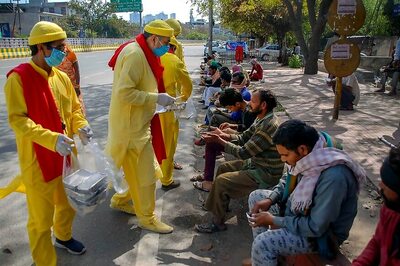 COVID-19: 34 Localities To be Sealed in Noida, DM Assures Home Delivery of Essentials