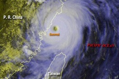 Typhoon Saomai kills 111 in China