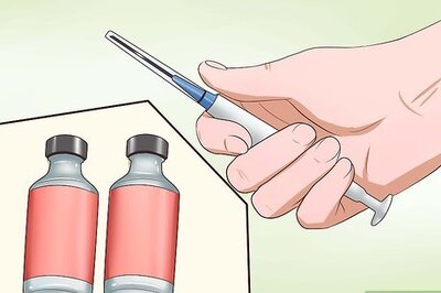 How to Safely Vaccinate Your Dog at Home