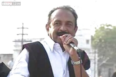 Vaiko lauds AAP for victory in Delhi, demands stepping down of NDA government