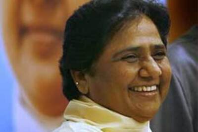 SC upset with Mayawati's response in statue building