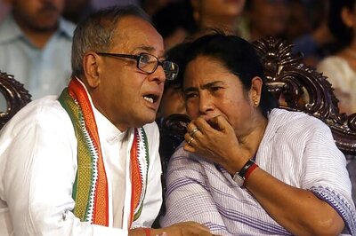 Mamata Banerjee may veto Pranab as President