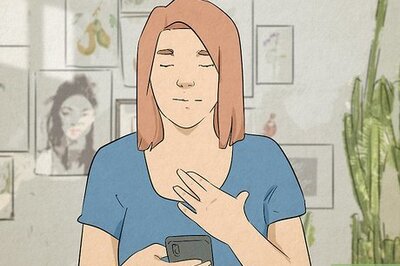 How to Talk to a Guy over the Phone: An Expert-Approved Guide
