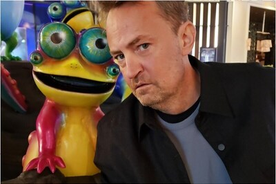 Friends Alum Matthew Perry Reveals Engagement To Girlfriend Molly Hurwitz