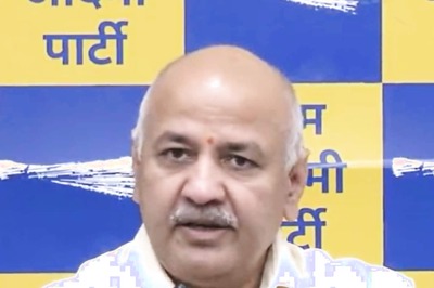 BJP Extorted, Looted Money from Traders for 15 Years: Sisodia