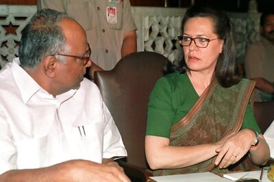From Sunday to Tuesday, Sharad Pawar Now Defers Meeting With Sonia. Instead Asks NCP Panel to Meet Him in Pune