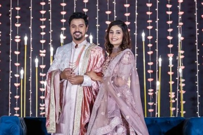 Virajas Kulkarni, Shivani Rangole Look Stunning in Their Wedding Reception Pictures