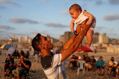 'God Protected Us': Cut Off from World & Free of Coronavirus, Gaza Prepares for Eid Like Nowhere Else